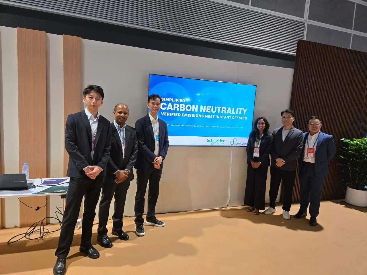 'one-click' carbon neutralisation solution at Hong Kong Fintech Week 2025